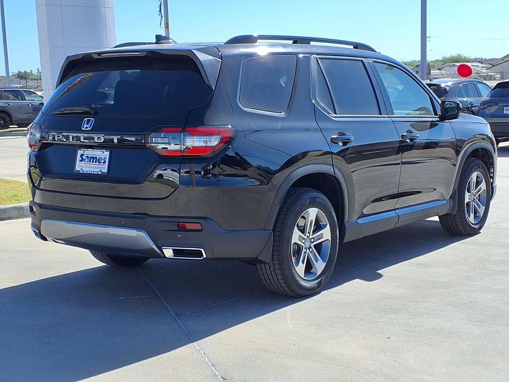 New 2026 Honda Pilot EX-L image 7