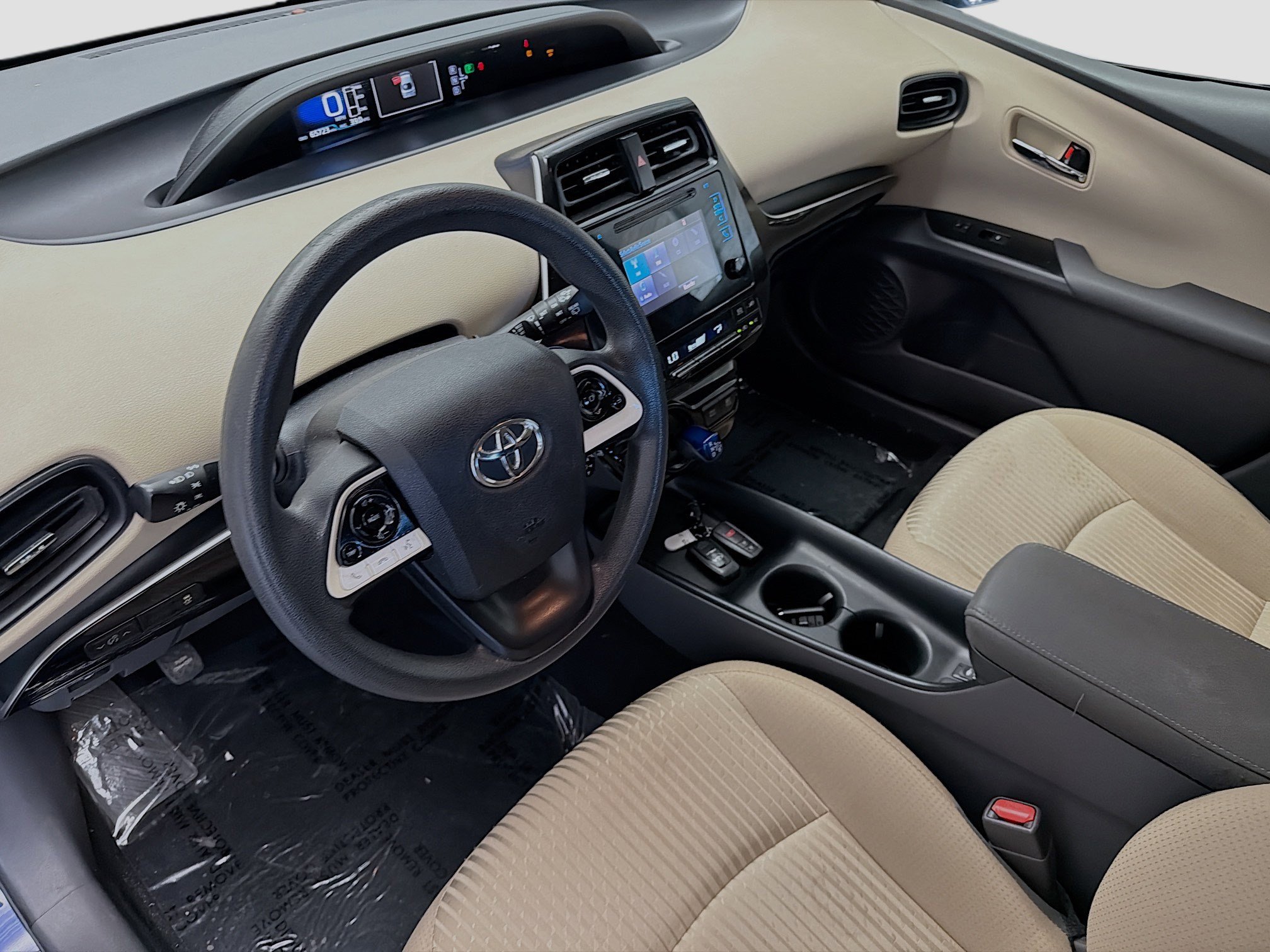 Used 2016 Toyota Prius Two w/ Preferred Accessory Package FWD image 7