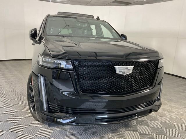 Certified 2024 Cadillac Escalade Sport Platinum w/ LPO, ONYX Package image 8