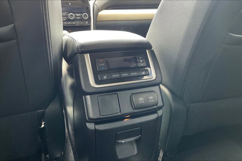 Certified 2022 Subaru Ascent Limited image 40