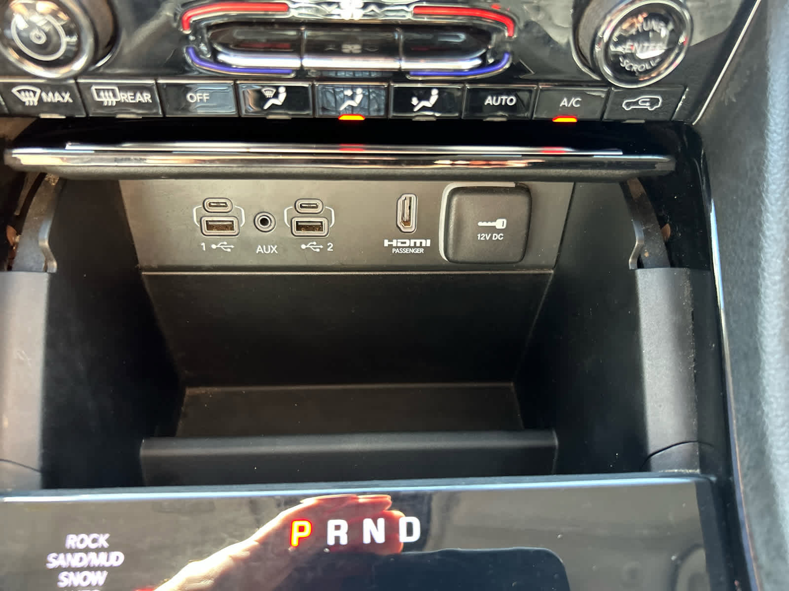 Used 2023 Jeep Grand Cherokee 4WD 4xe image 33