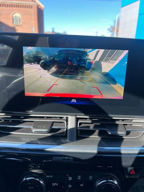 New 2026 Chevrolet Trax RS w/ Sunroof Package image 40