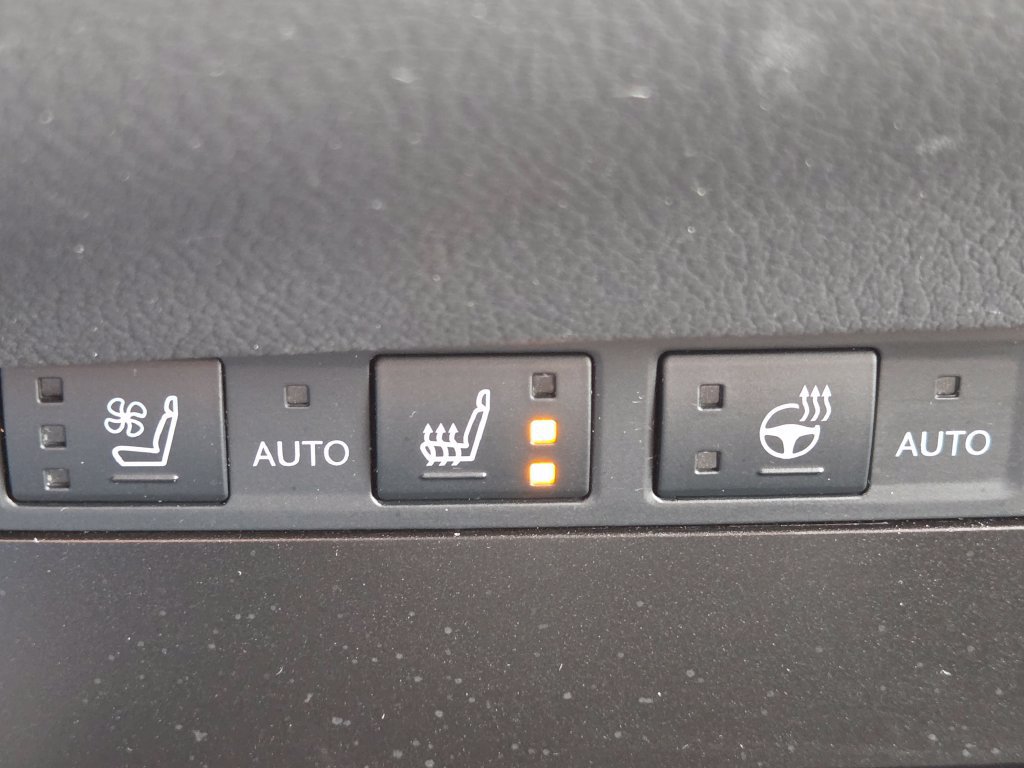 Certified 2025 Lexus ES 350 w/ Premium Package FWD image 14