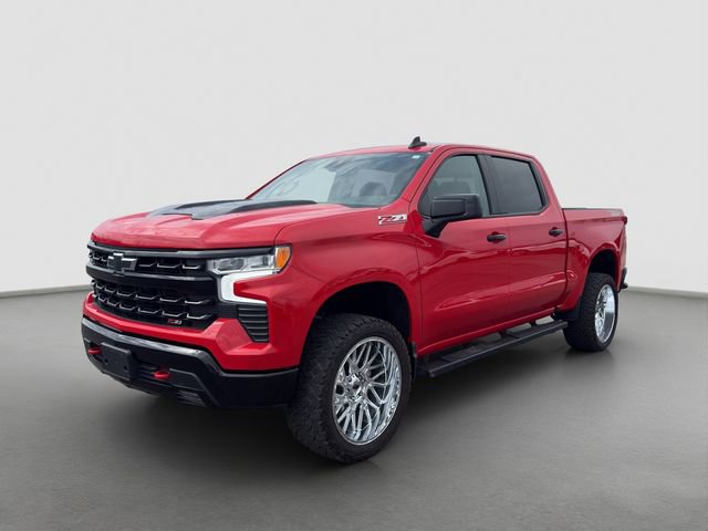 Used 2024 Chevrolet Silverado 1500 LT Trail Boss w/ Convenience Package II image 1