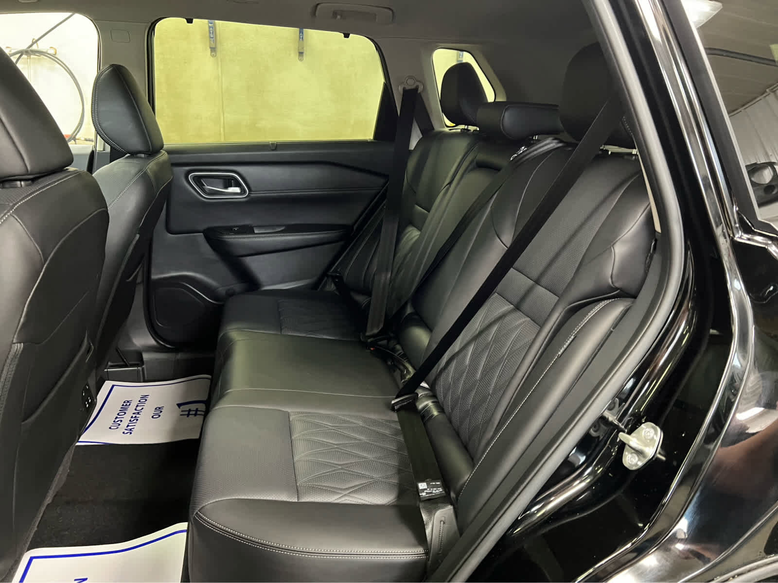 Used 2024 Nissan Rogue Platinum w/ Platinum Premium Package image 22
