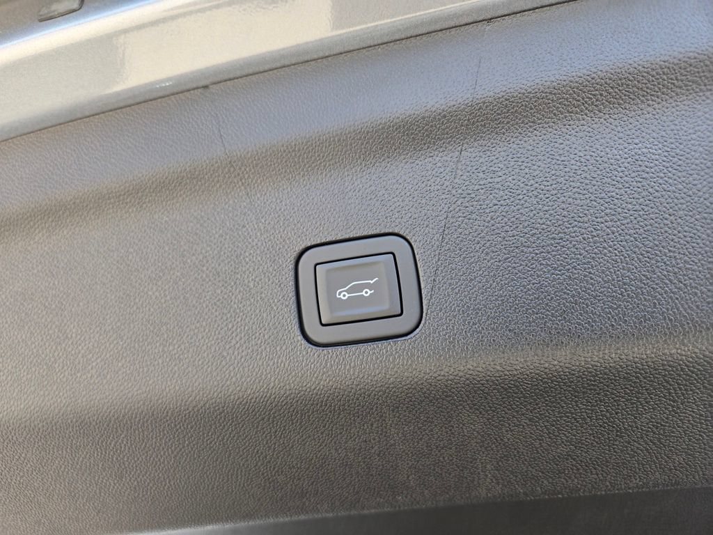 New 2026 GMC Yukon Elevation AWD/4WD image 26
