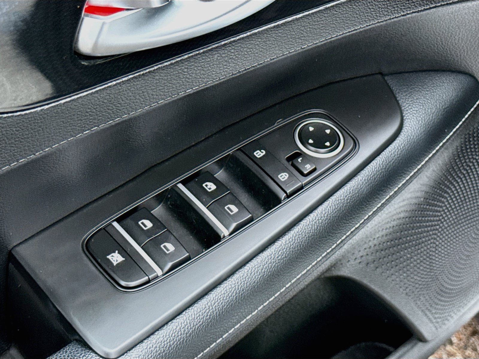 Used 2023 Kia Forte GT-Line FWD image 10