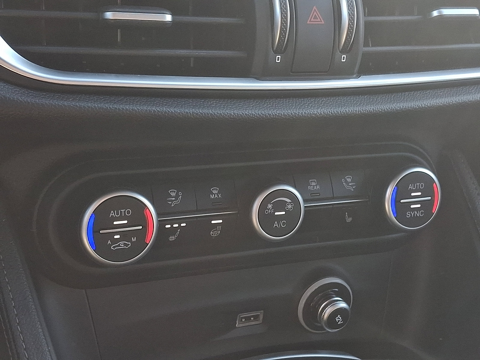 Used 2020 Alfa Romeo Stelvio AWD w/ Cold Weather Package image 15