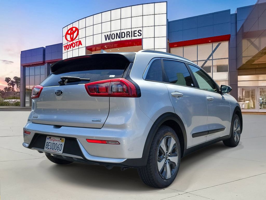 Used 2018 Kia Niro LX FWD image 6