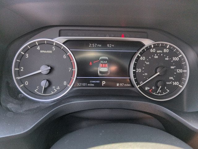 Used 2023 Nissan Rogue SV w/ SV Premium B Package FWD image 20