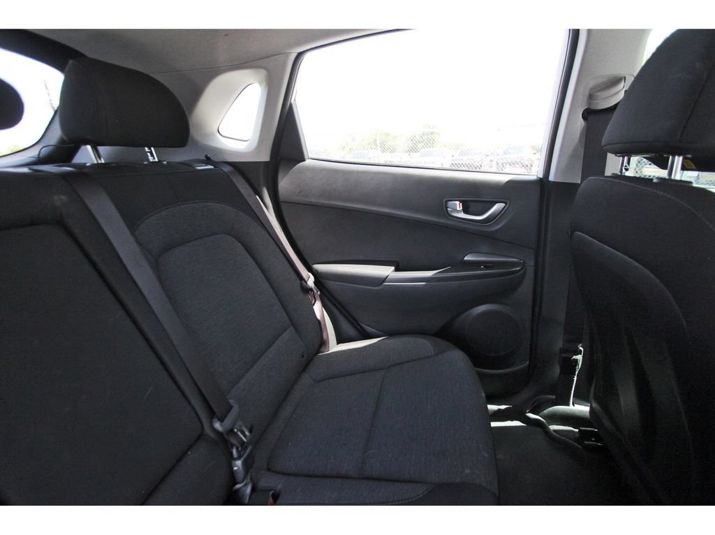 Certified 2023 Hyundai Kona SE w/ Cargo Package FWD image 13