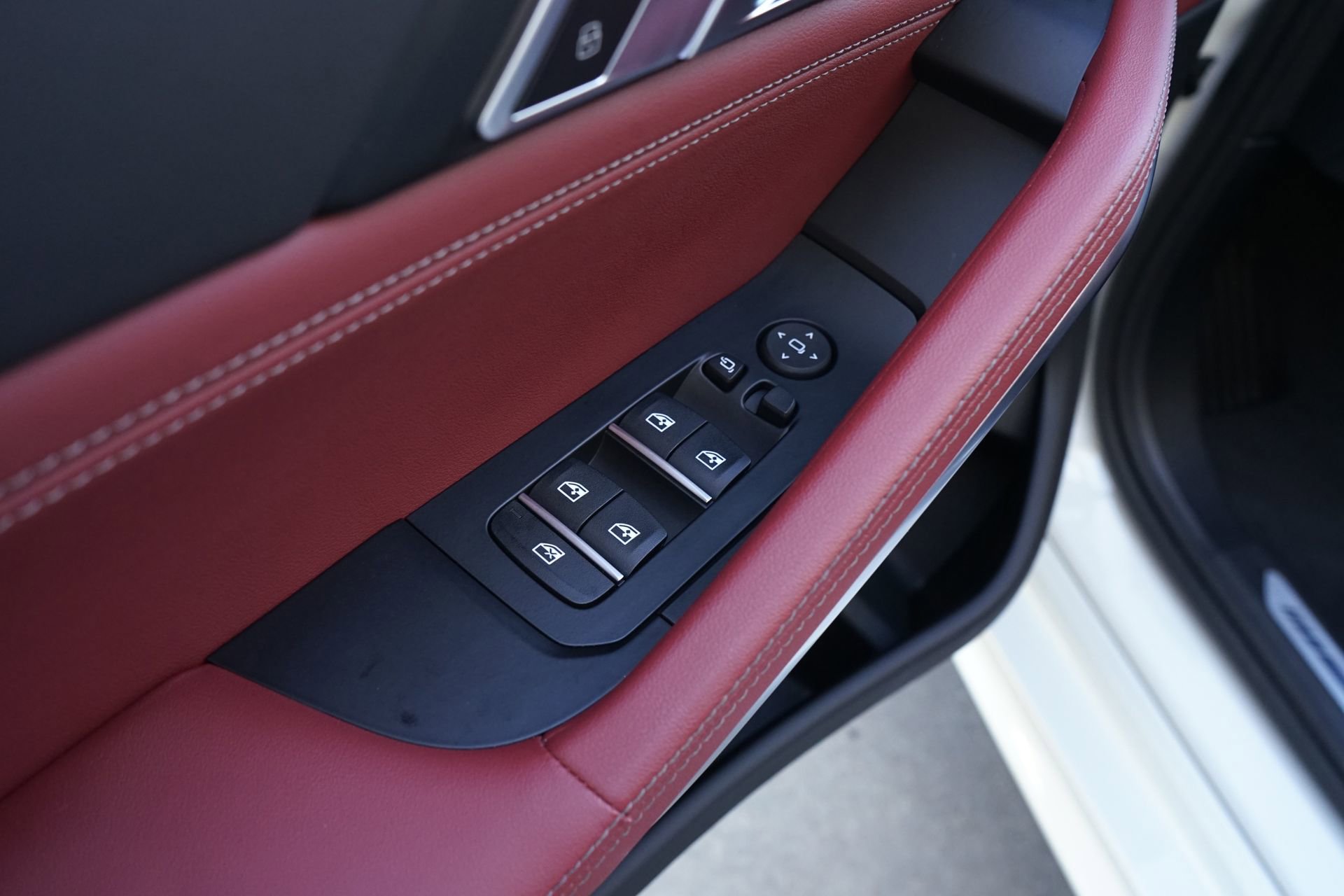 Used 2026 BMW X6 xDrive40i image 27