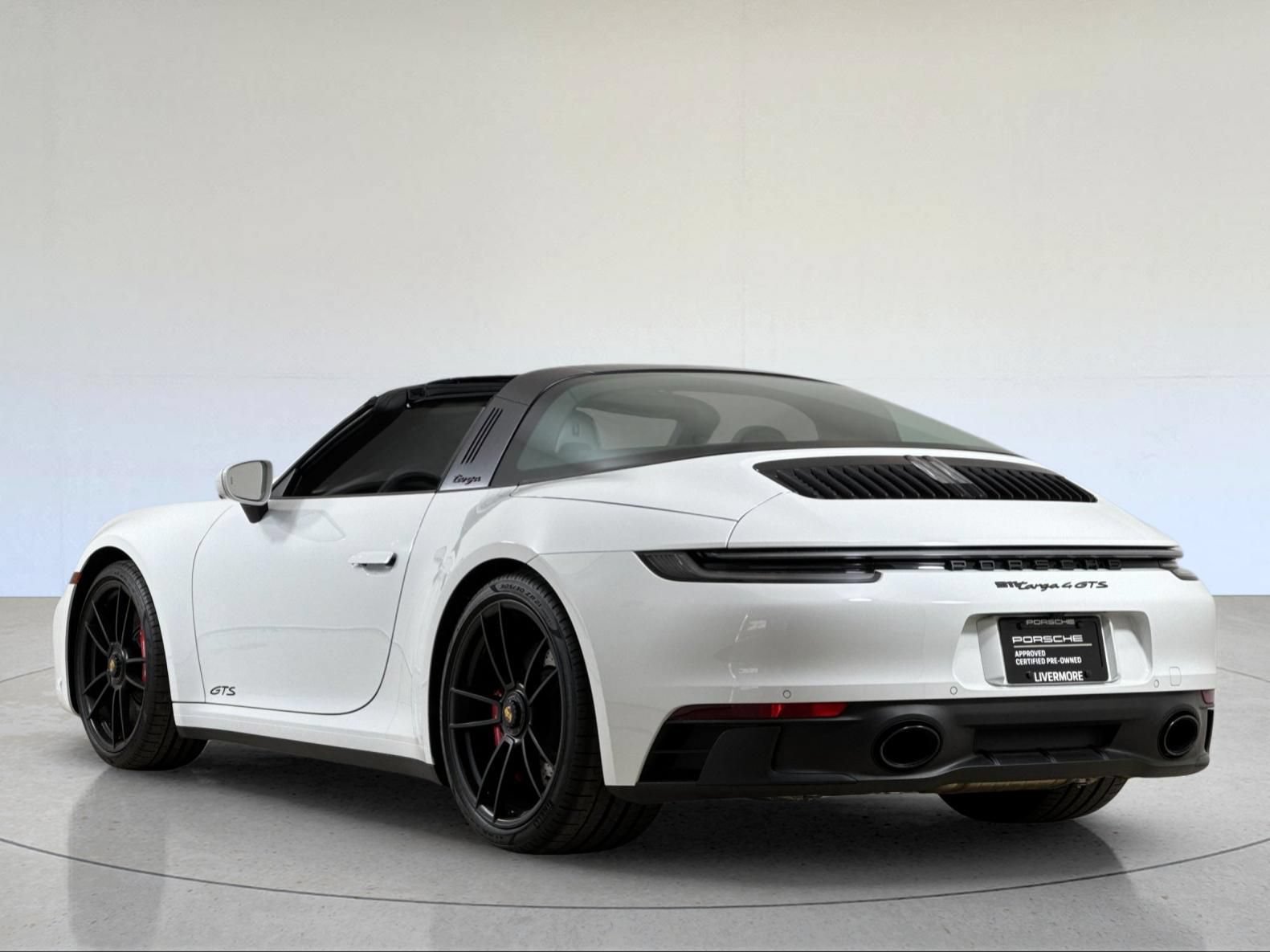 Certified 2023 Porsche 911 Targa 4 GTS w/ Premium Package AWD/4WD image 3