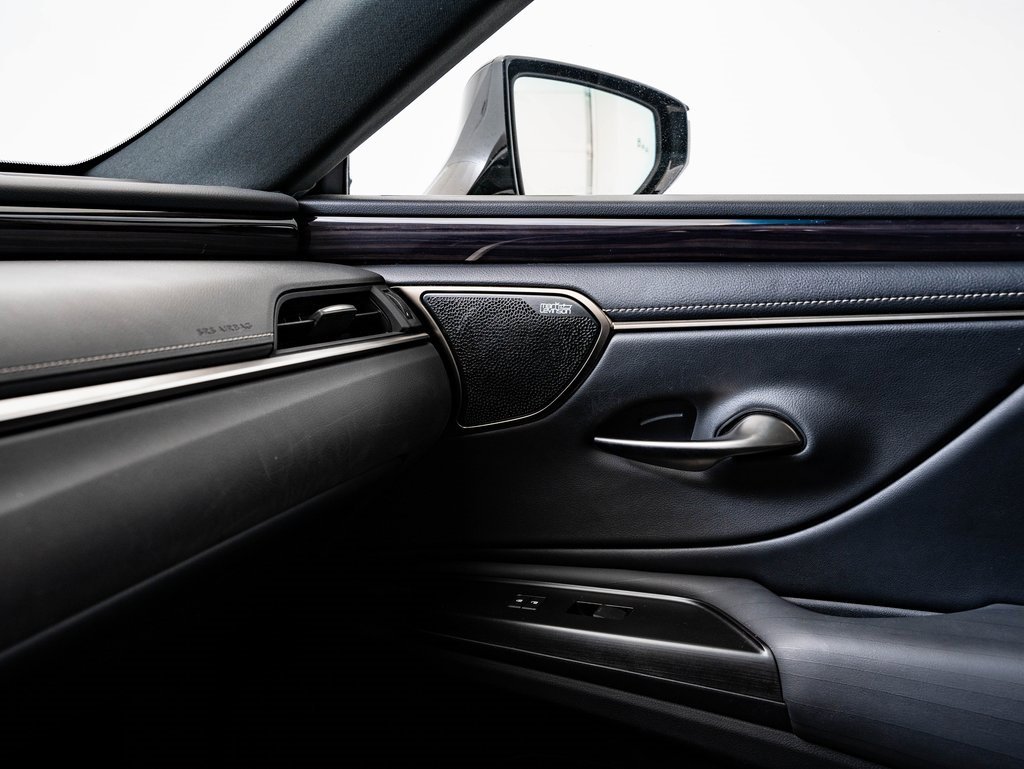 Used 2019 Lexus ES 350 Luxury image 41