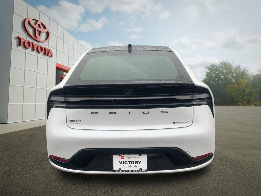 New 2026 Toyota Prius XSE Premium image 4