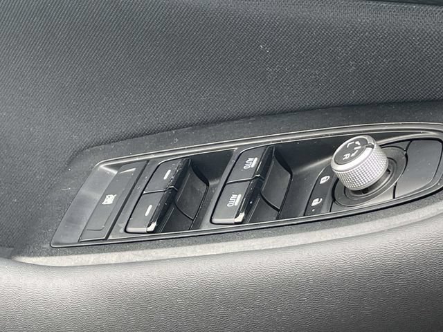 Used 2024 Subaru Outback Premium AWD/4WD image 31
