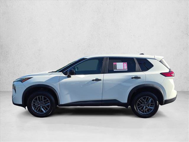 Used 2024 Nissan Rogue S FWD image 9