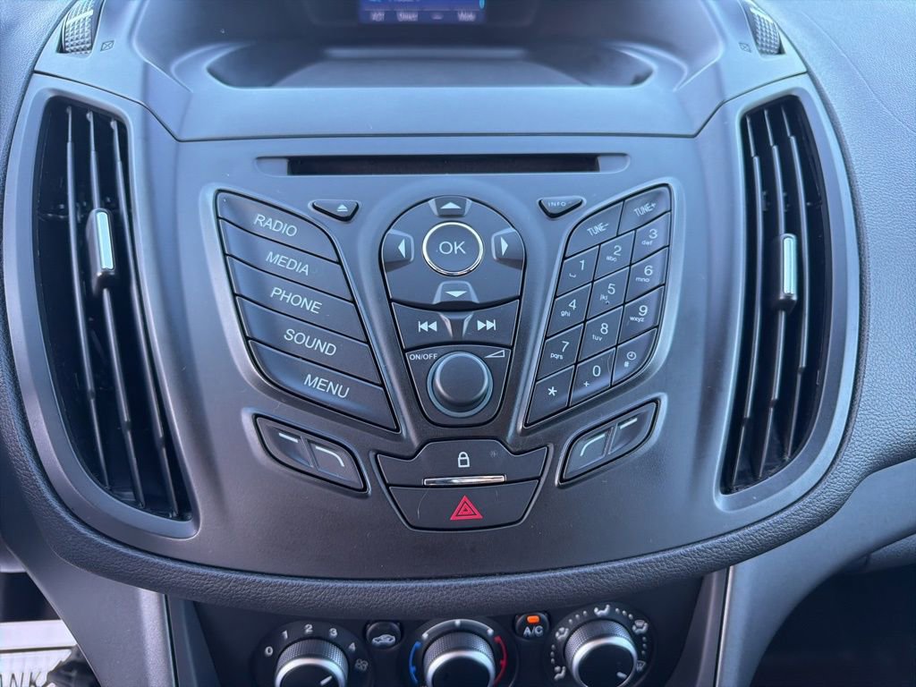 Used 2015 Ford Escape S image 4