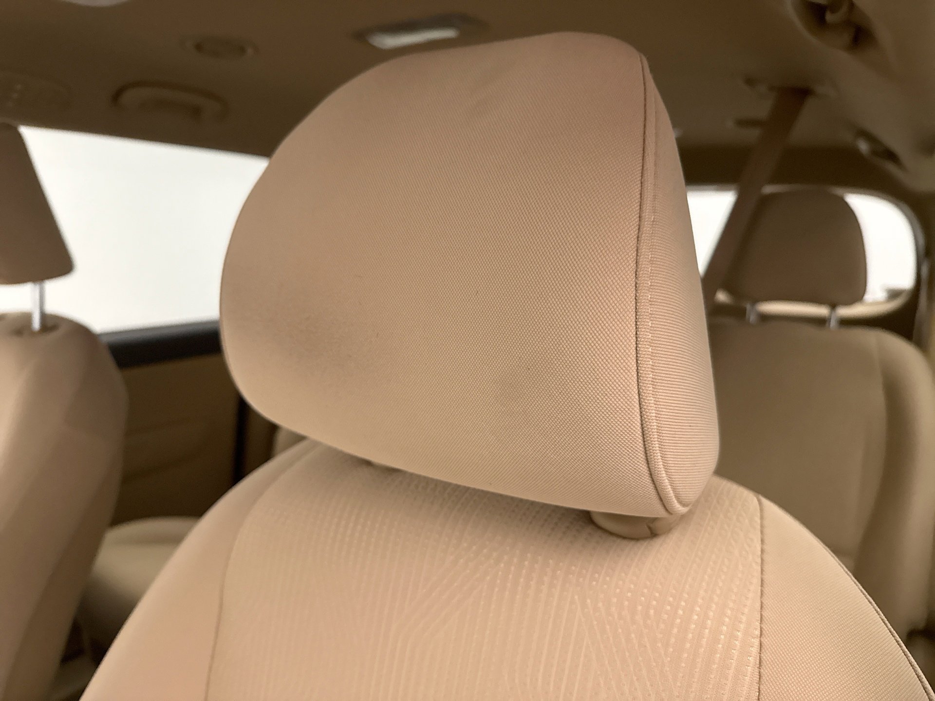 Used 2019 Kia Sedona LX image 8