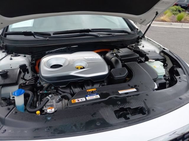 Used 2016 Hyundai Sonata SE FWD image 9