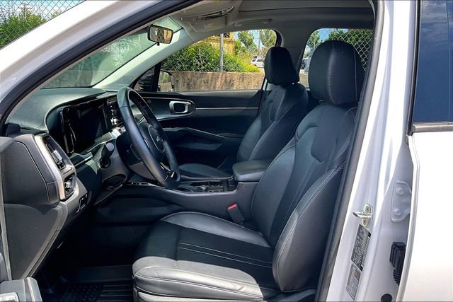 Used 2023 Kia Sorento S w/ Panoramic Sunroof Package FWD image 18