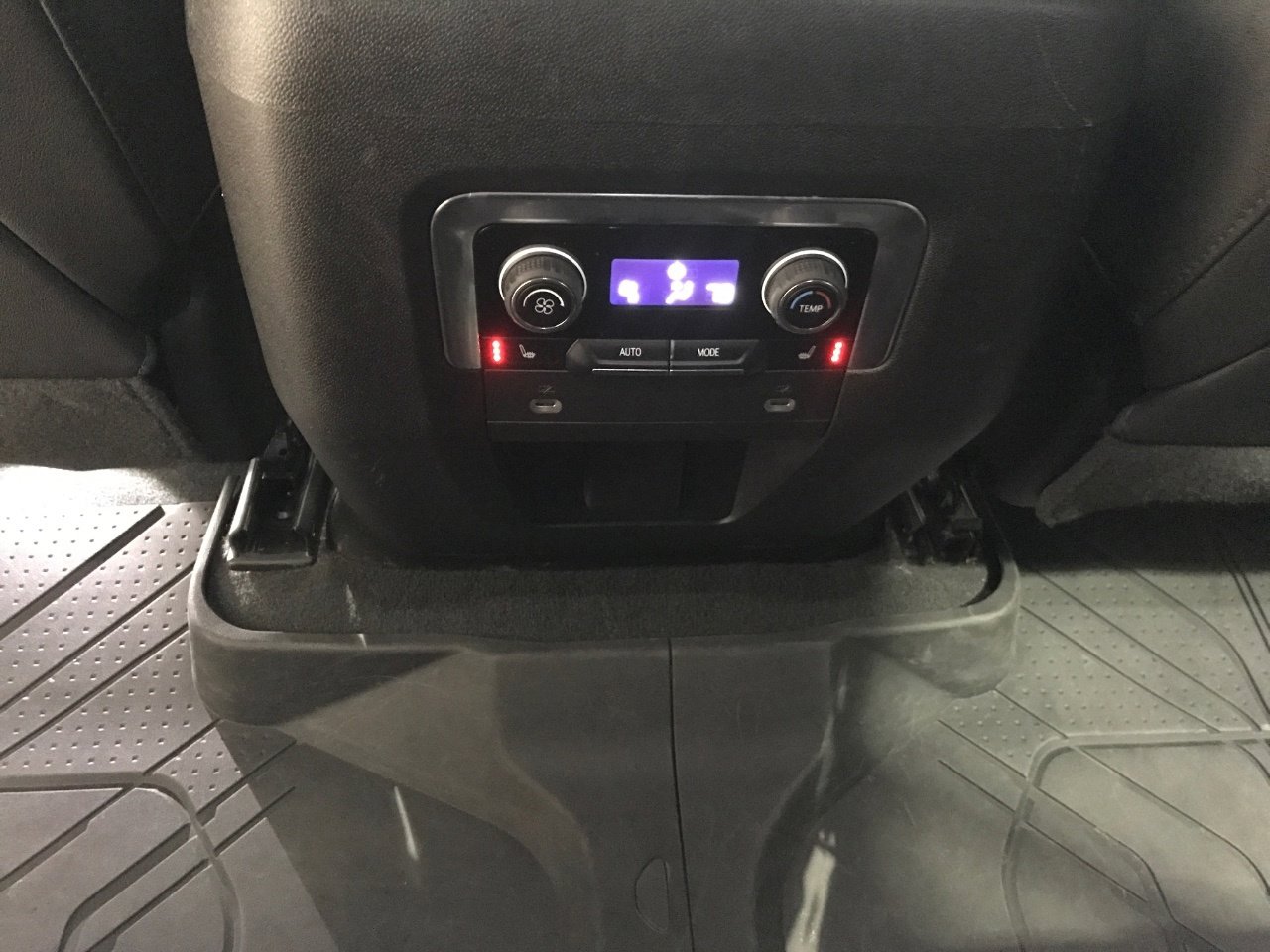 Used 2023 Chevrolet Tahoe RST w/ RST Performance Edition AWD/4WD image 16