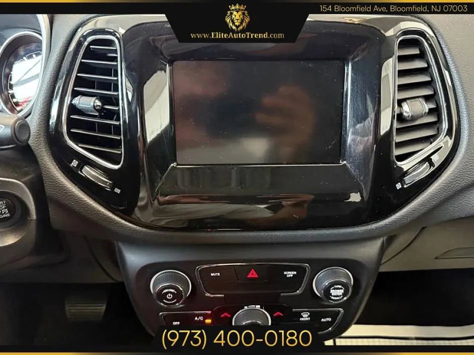 Used 2018 Jeep Compass Latitude w/ Popular Equipment Group image 15