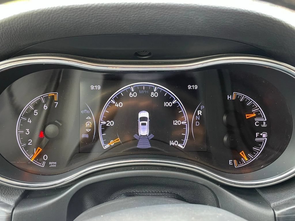 Used 2021 Jeep Grand Cherokee Laredo X AWD/4WD image 41