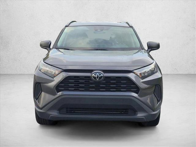 Used 2021 Toyota RAV4 LE FWD image 2