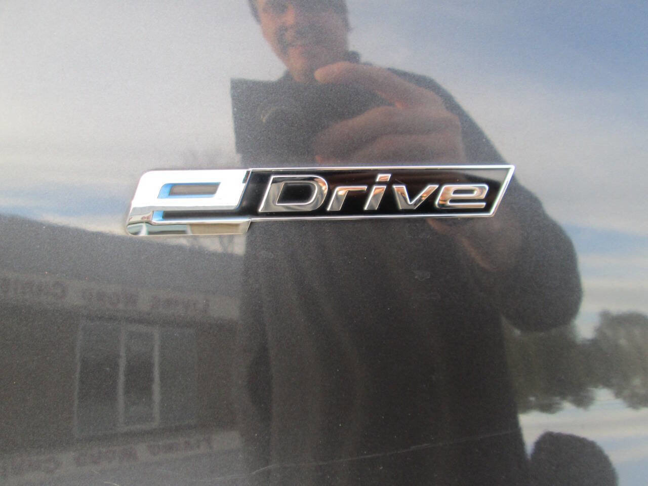 Used 2019 BMW 530e 530e iPerformance 4dr Sedan w/ Convenience Package image 27