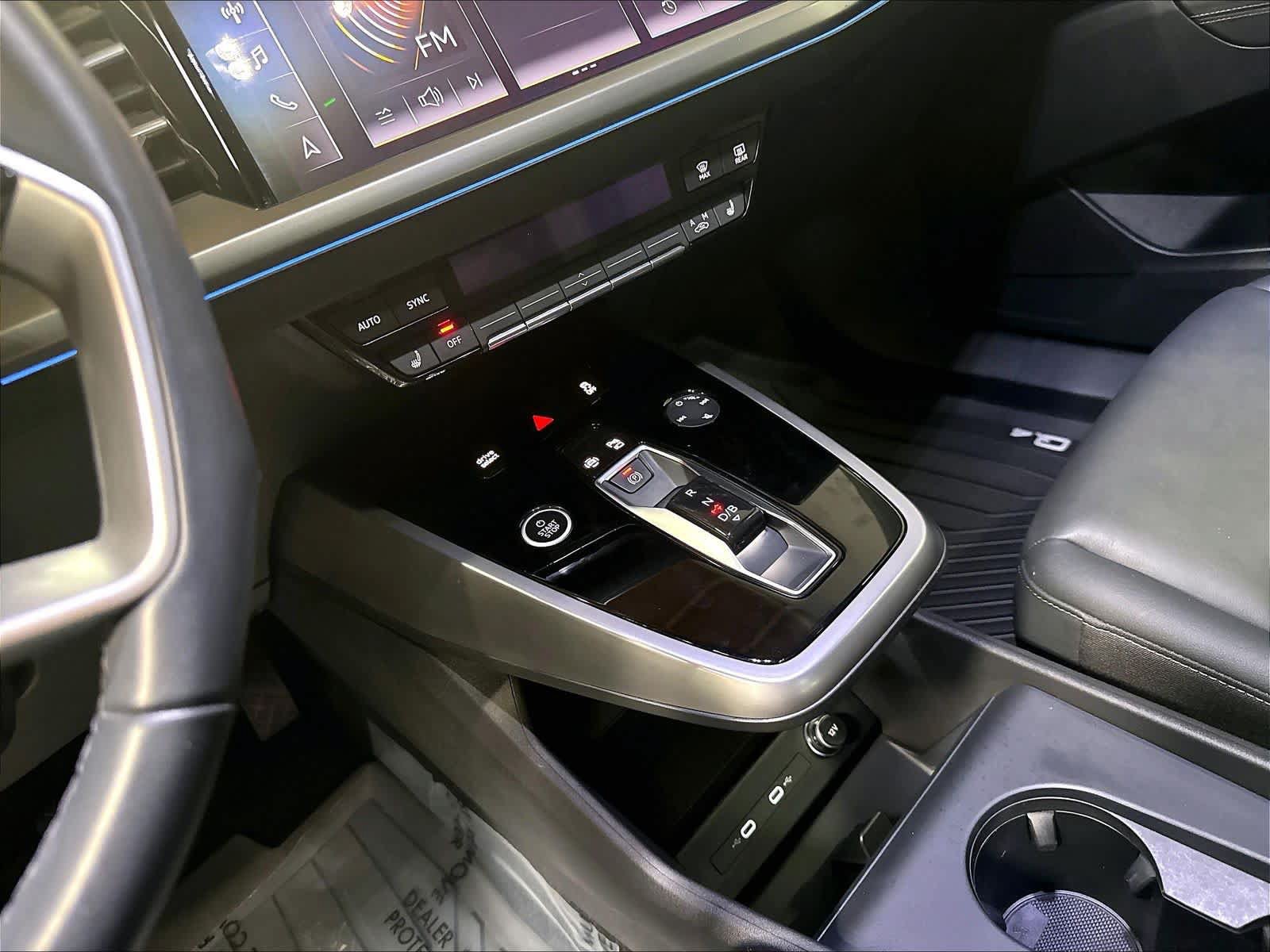Used 2023 Audi Q4 e-tron Premium Plus w/ Premium Plus RWD image 18