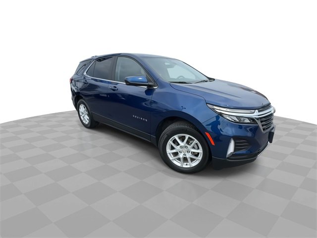 Used 2023 Chevrolet Equinox LT image 2