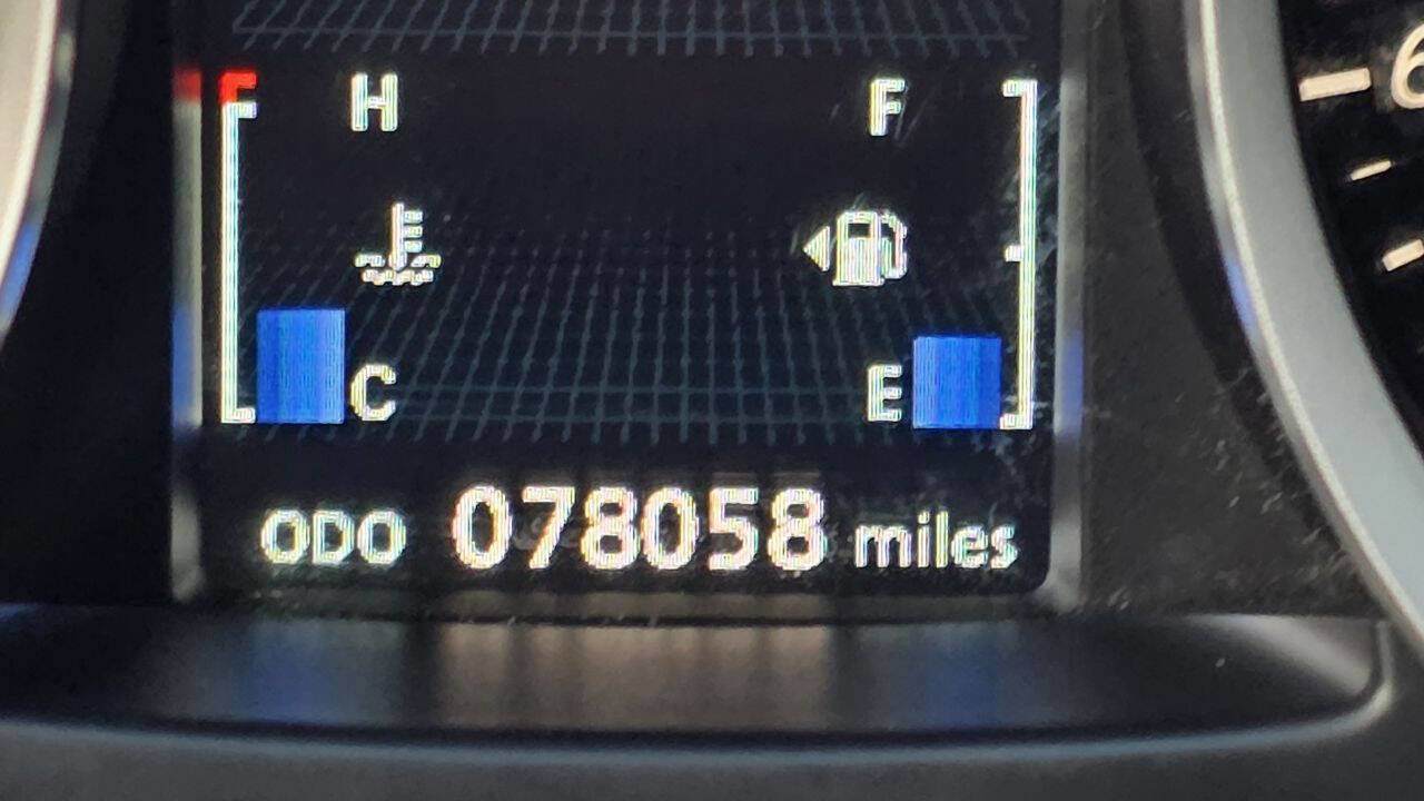 Used 2010 Mitsubishi Lancer Evolution GSR image 13