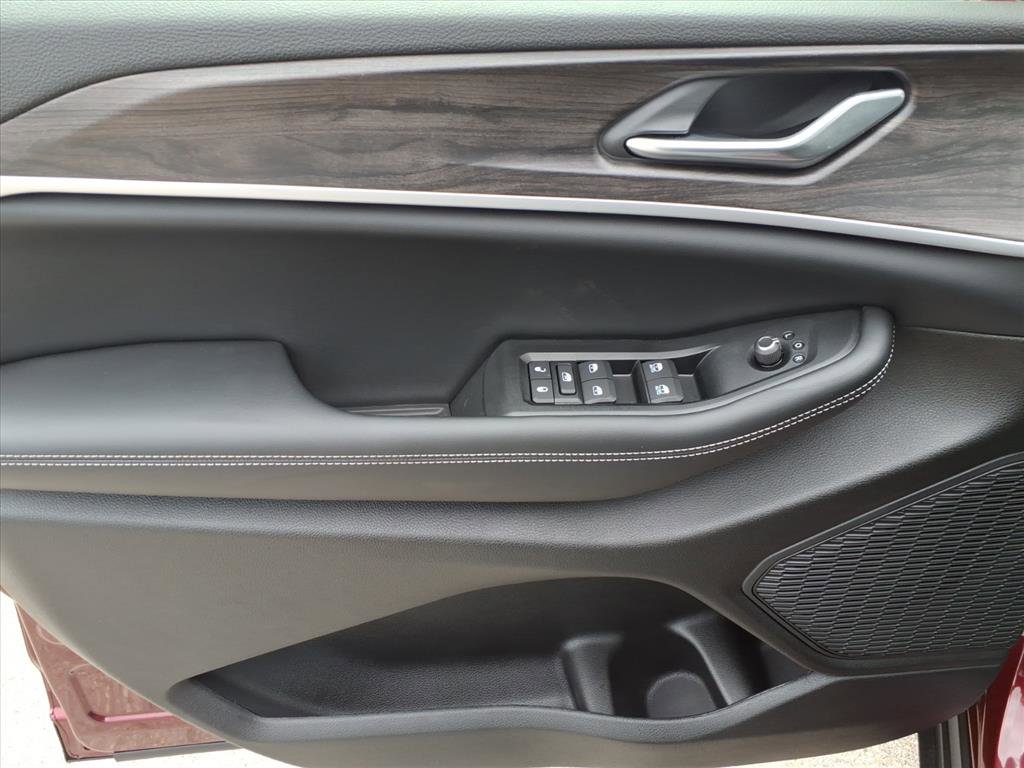 New 2026 Jeep Grand Cherokee L 4WD image 17