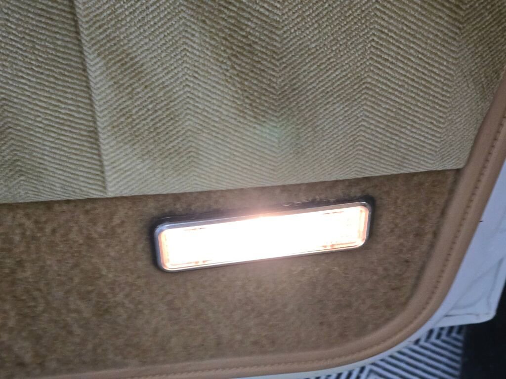 Used 1990 Dodge Grand Caravan LE image 54