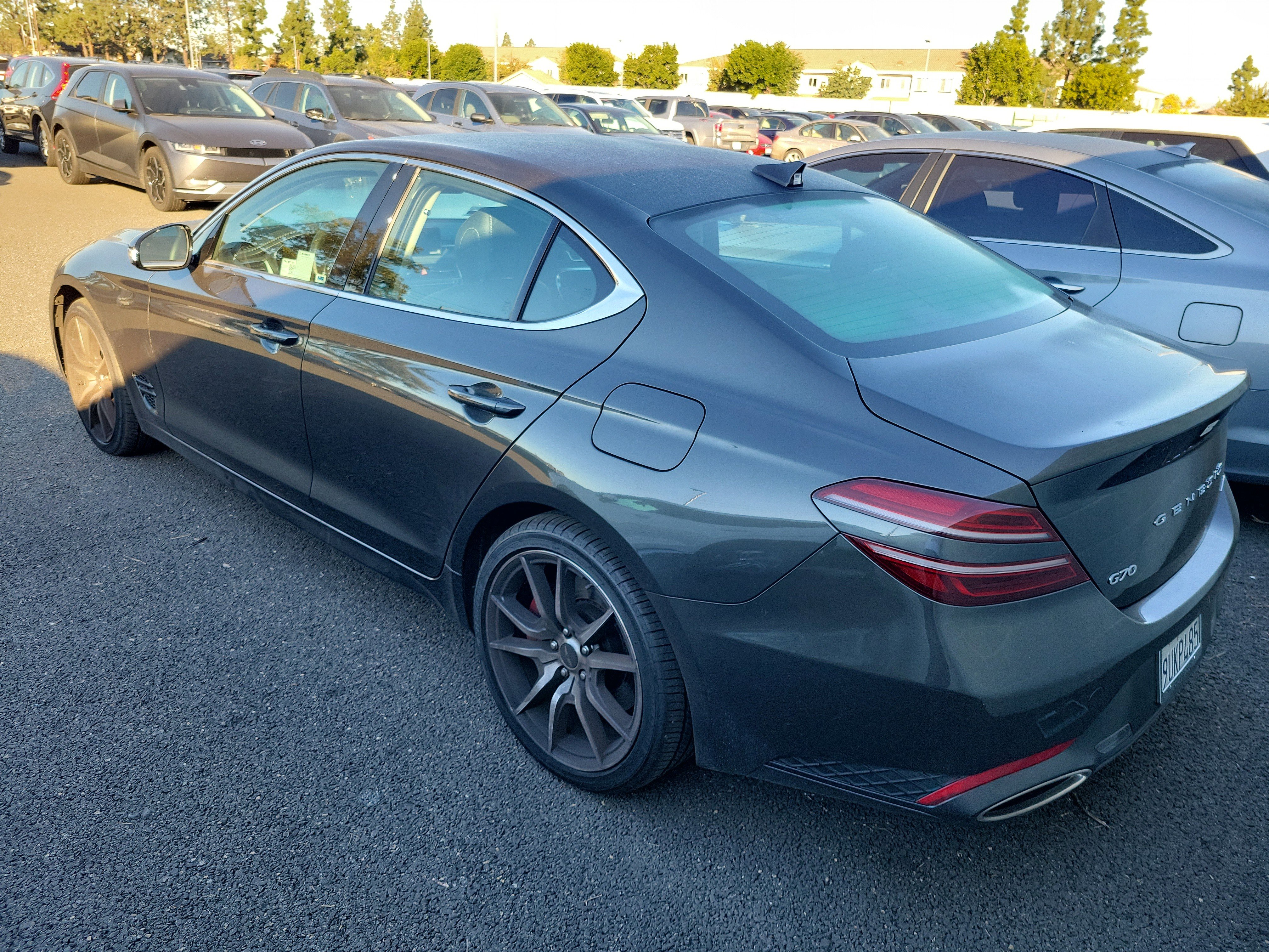 Used 2025 Genesis G70 2.5T image 4