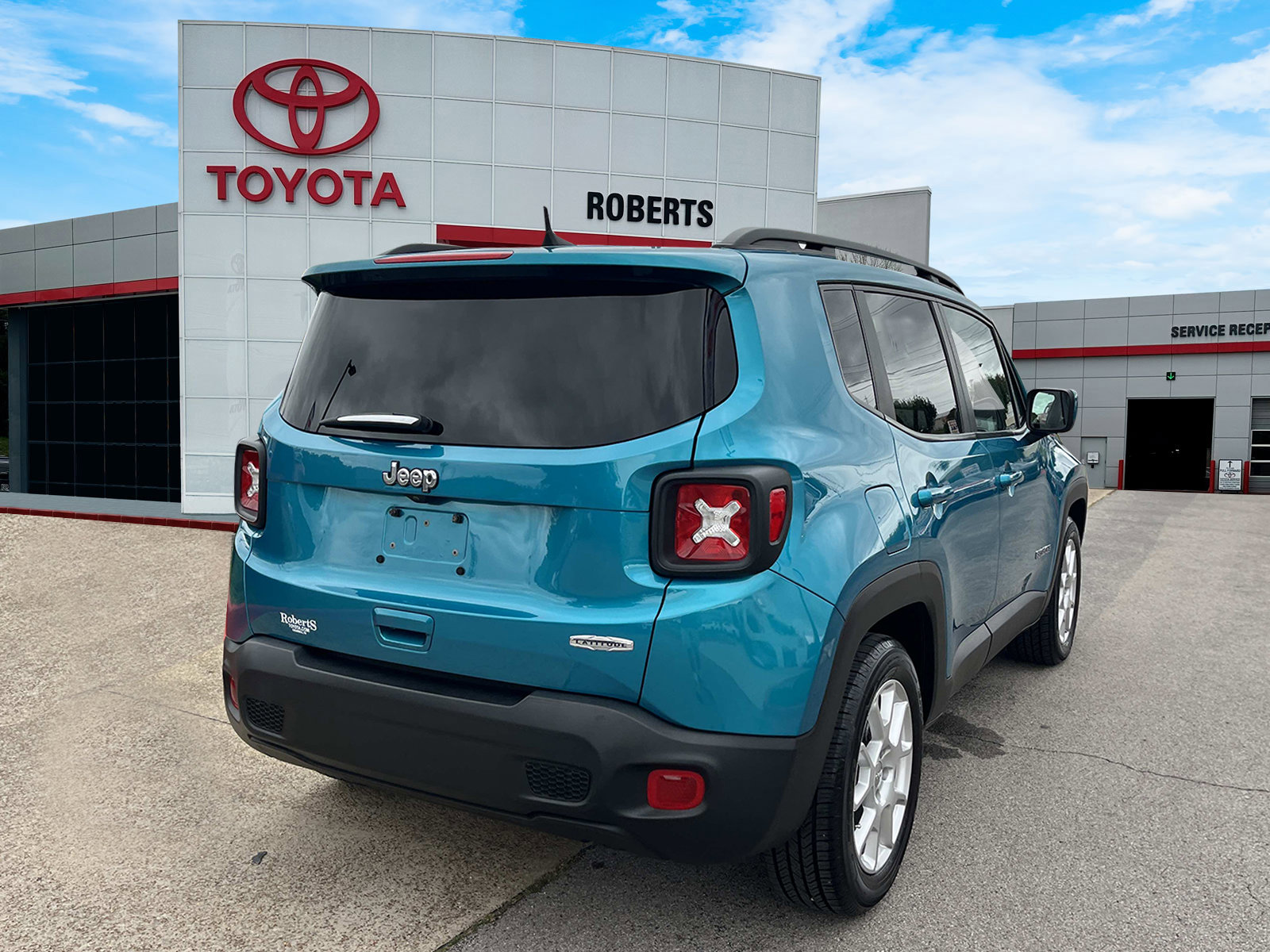 Used 2021 Jeep Renegade Latitude image 7