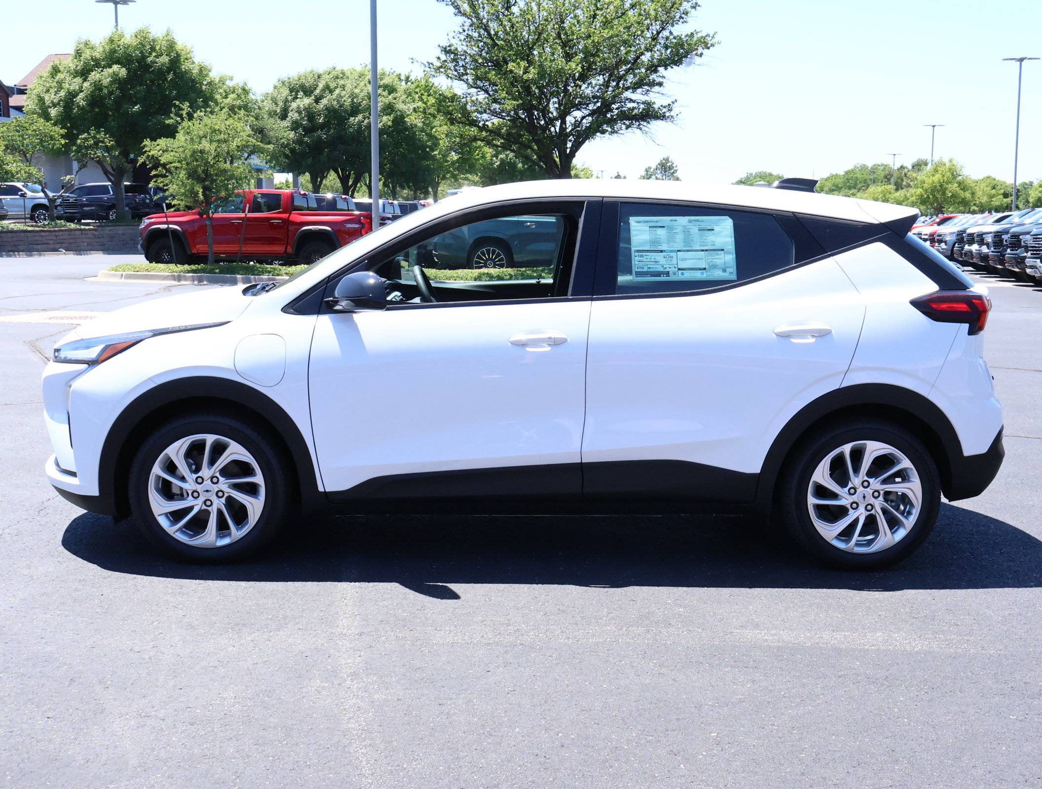 New 2027 Chevrolet Bolt LT FWD image 26