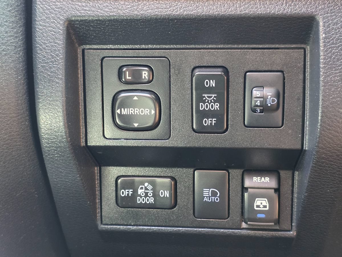 Used 2019 Toyota Tundra SR5 w/ TRD Sport Package AWD/4WD image 51