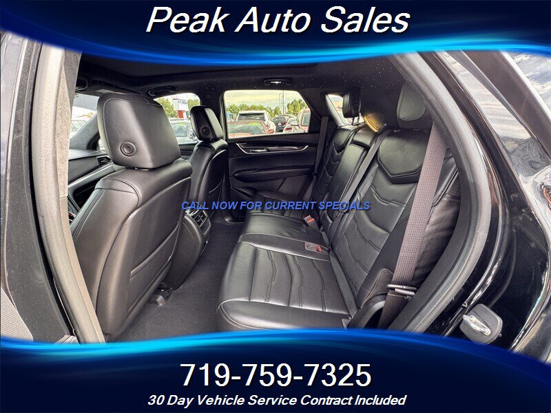 Used 2017 Cadillac XT5 Platinum AWD/4WD image 26