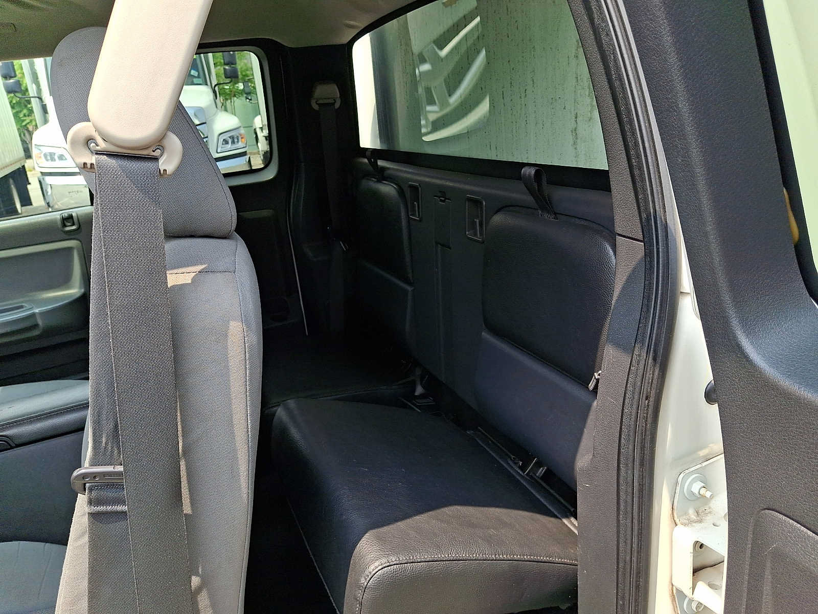 Used 2009 Dodge Dakota Big Horn w/ Extra Security Group AWD/4WD image 10