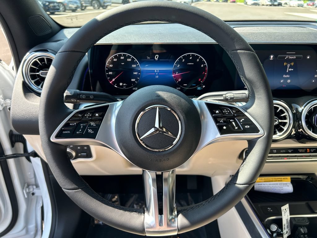 New 2026 Mercedes-Benz GLB 250 4MATIC image 18