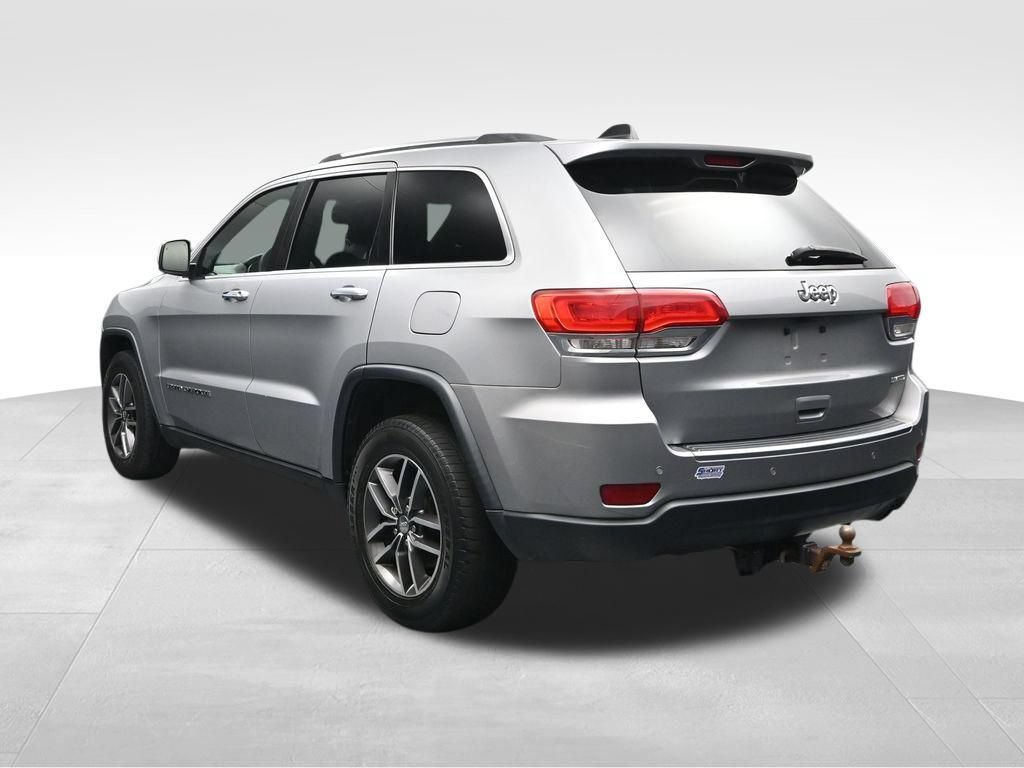Used 2018 Jeep Grand Cherokee Limited AWD/4WD image 3