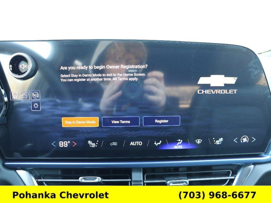 New 2026 Chevrolet Equinox EV LT FWD image 16