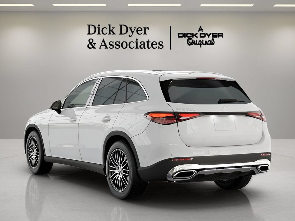 Used 2026 Mercedes-Benz GLC 300 image 24