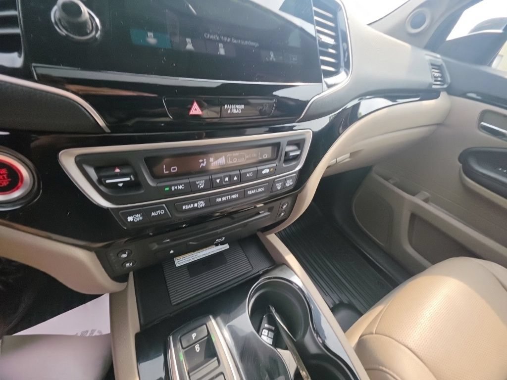 Certified 2022 Honda Pilot Elite image 22