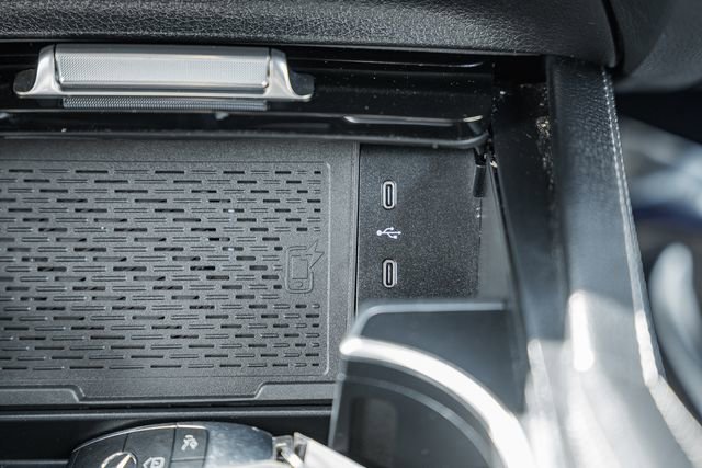 Used 2024 Mercedes-Benz GLE 450e 4MATIC image 24