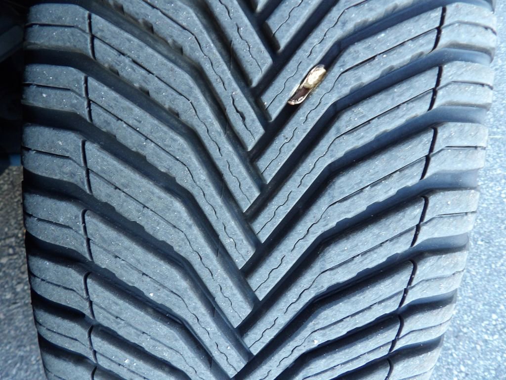 Used 2019 Subaru Outback 2.5i Limited image 33