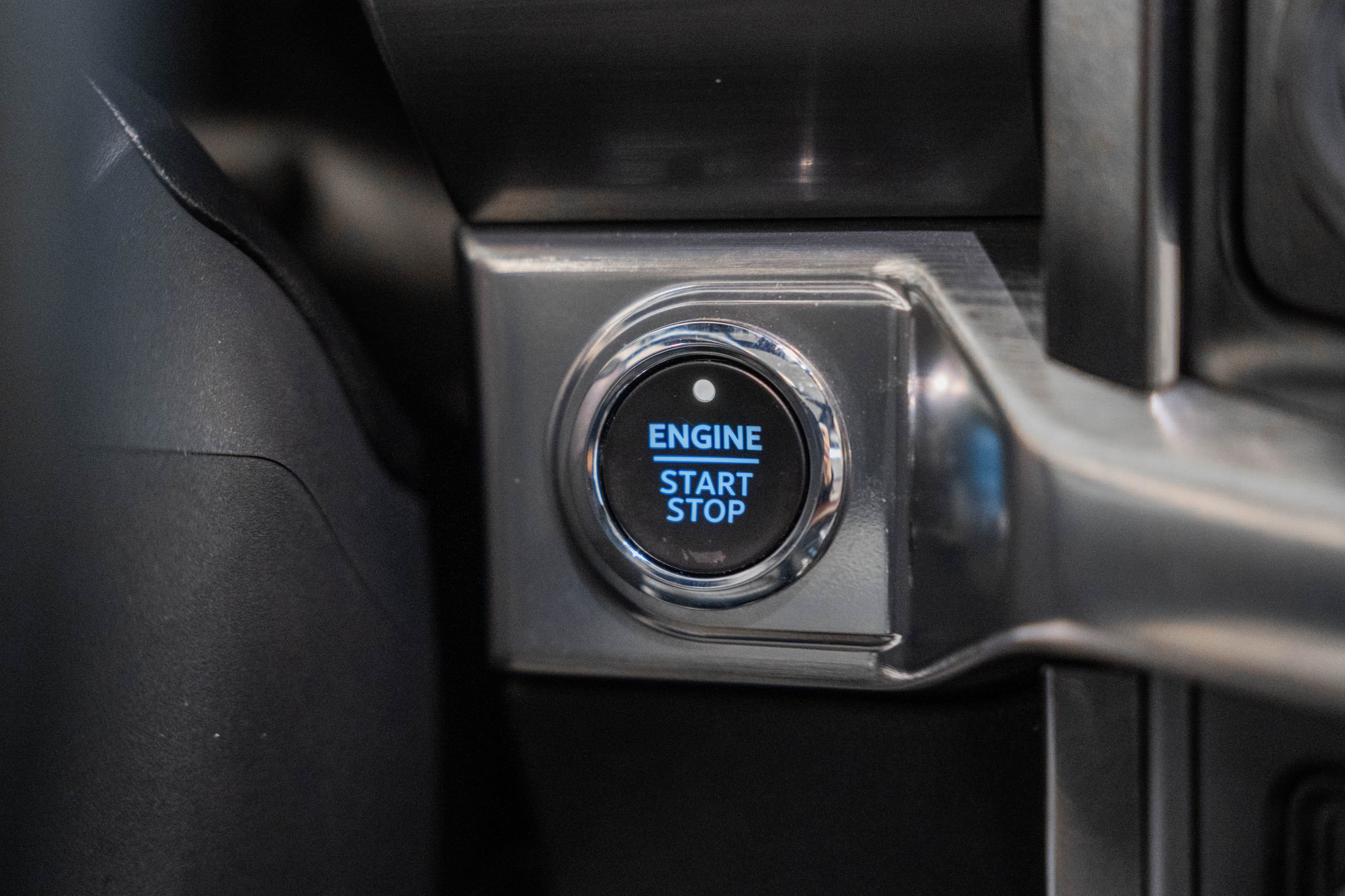 Certified 2021 Ford F150 Lariat w/ Equipment Group 502A High image 34