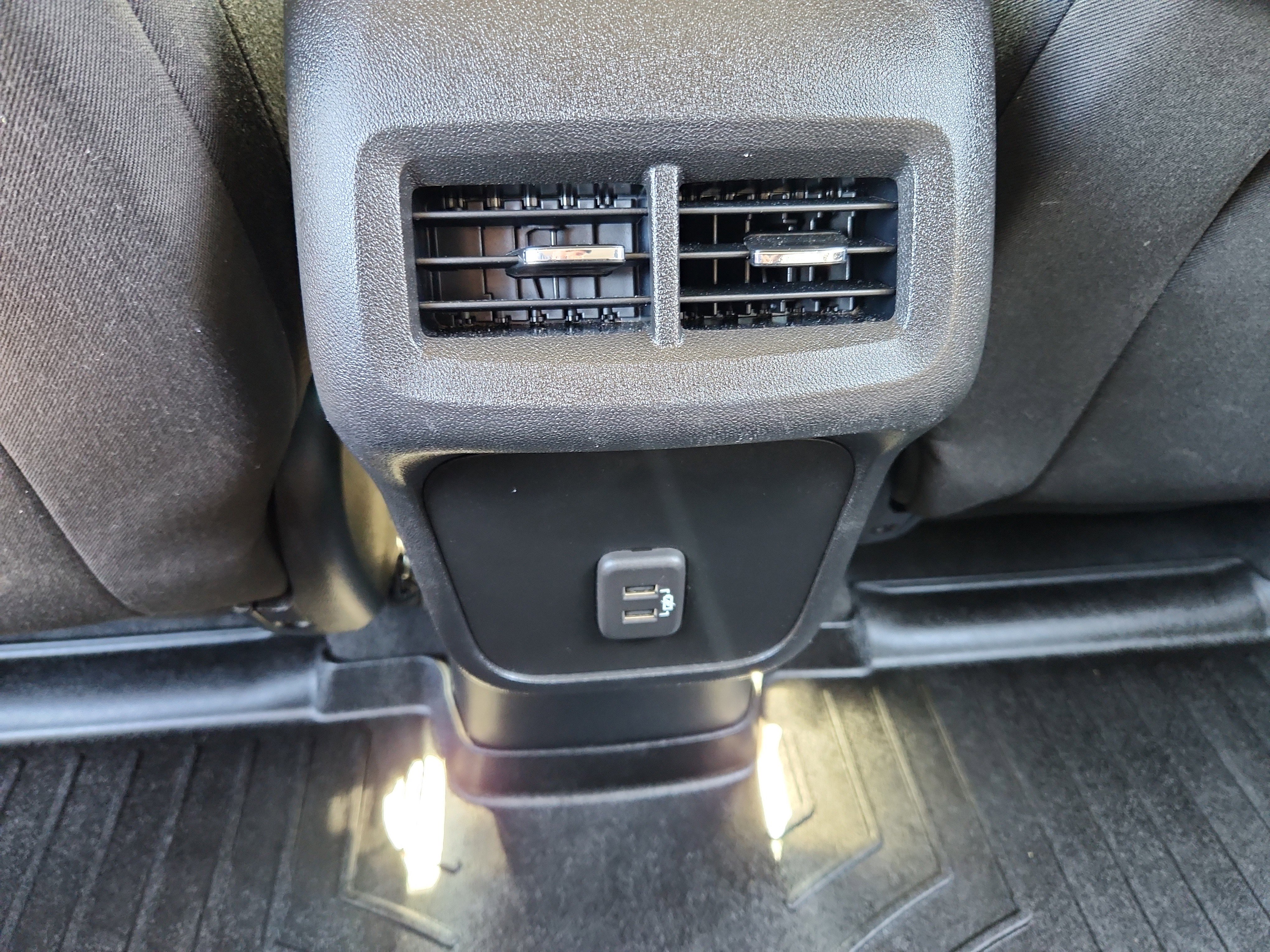 Used 2021 Chevrolet Equinox LS w/ LS Convenience Package FWD image 36